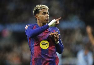 本赛季欧冠成功过人次数榜：亚马尔、奥利塞、萨内18次并列第一