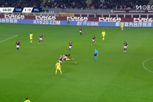米兰开局不利！托莫里手球送点，弗拉希奇主罚一蹴而就