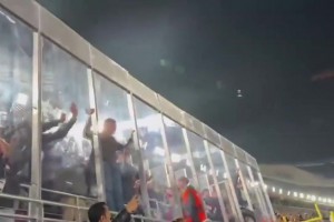 尼古拉·佩佩：C罗总在采访中谈到梅西，这说明他是2号人物