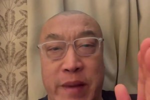 41岁老头还能场均2次隔扣！照这状态再打2赛季也不是问题啊！